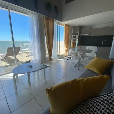 Duplex Pour 6 Avec Vue Ocean, Balcon Et Garage Privatif - Fr-1-494-131 Royan